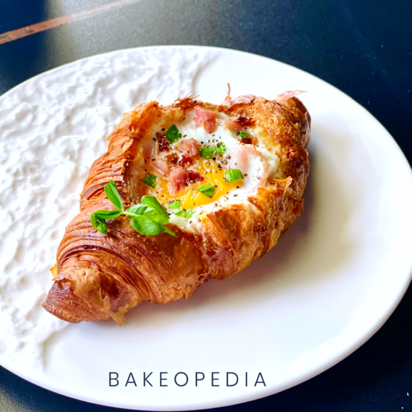 Bacon Egg Croissant