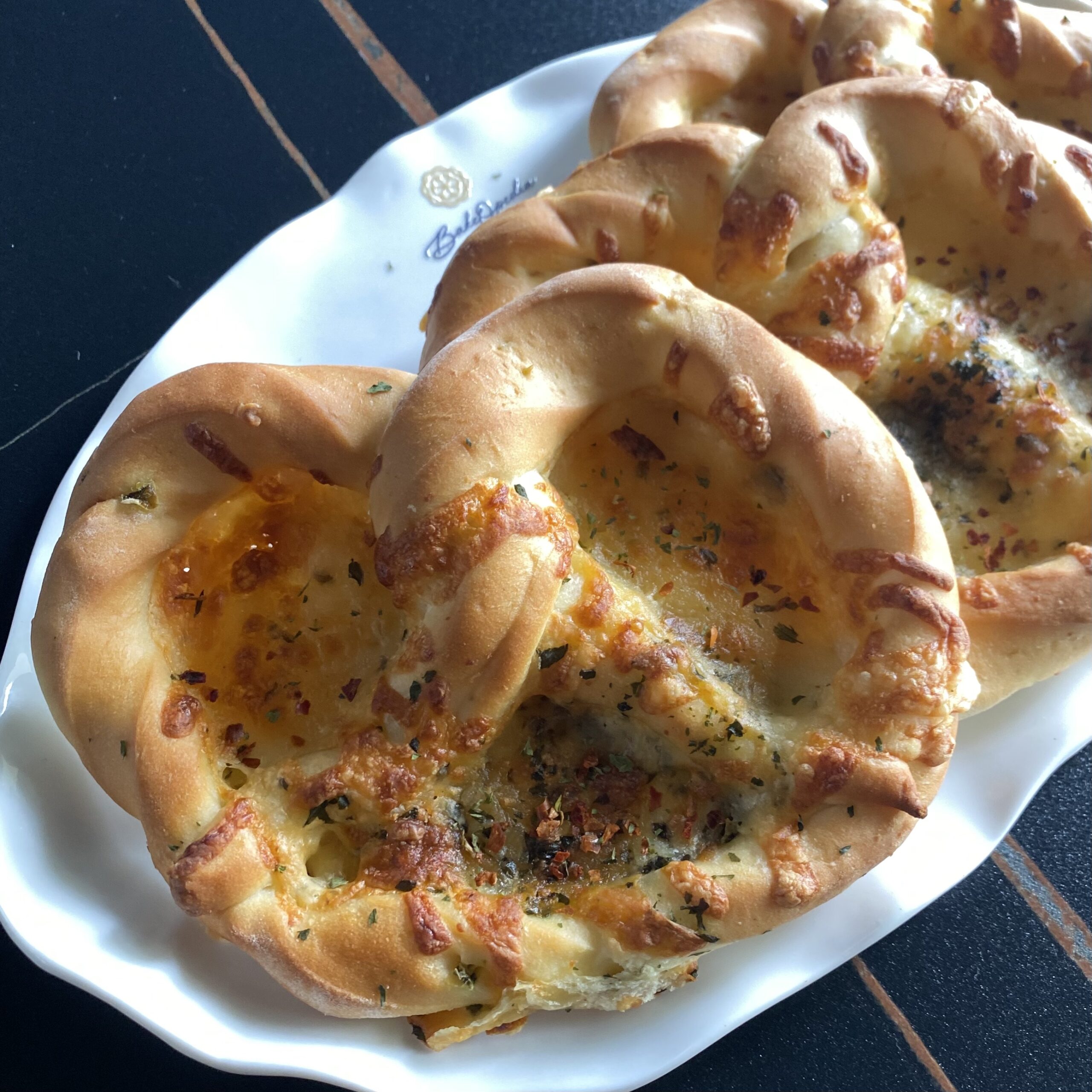 Jalapeno & Cheese Brezel